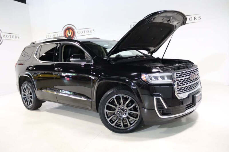 2022 GMC Acadia Denali