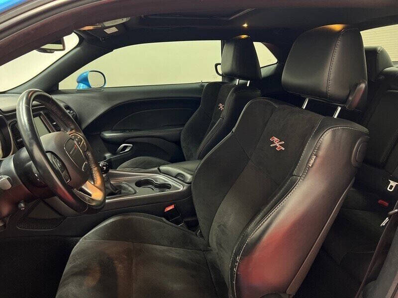 2016 Dodge Challenger R/T Plus