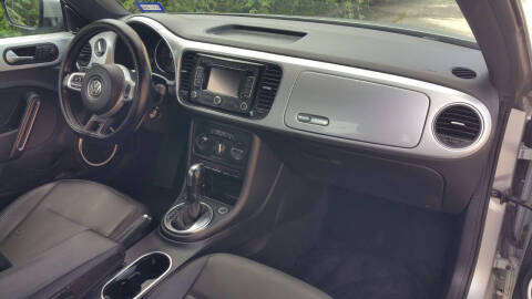 2012 Volkswagen Beetle 2.5L PZEV