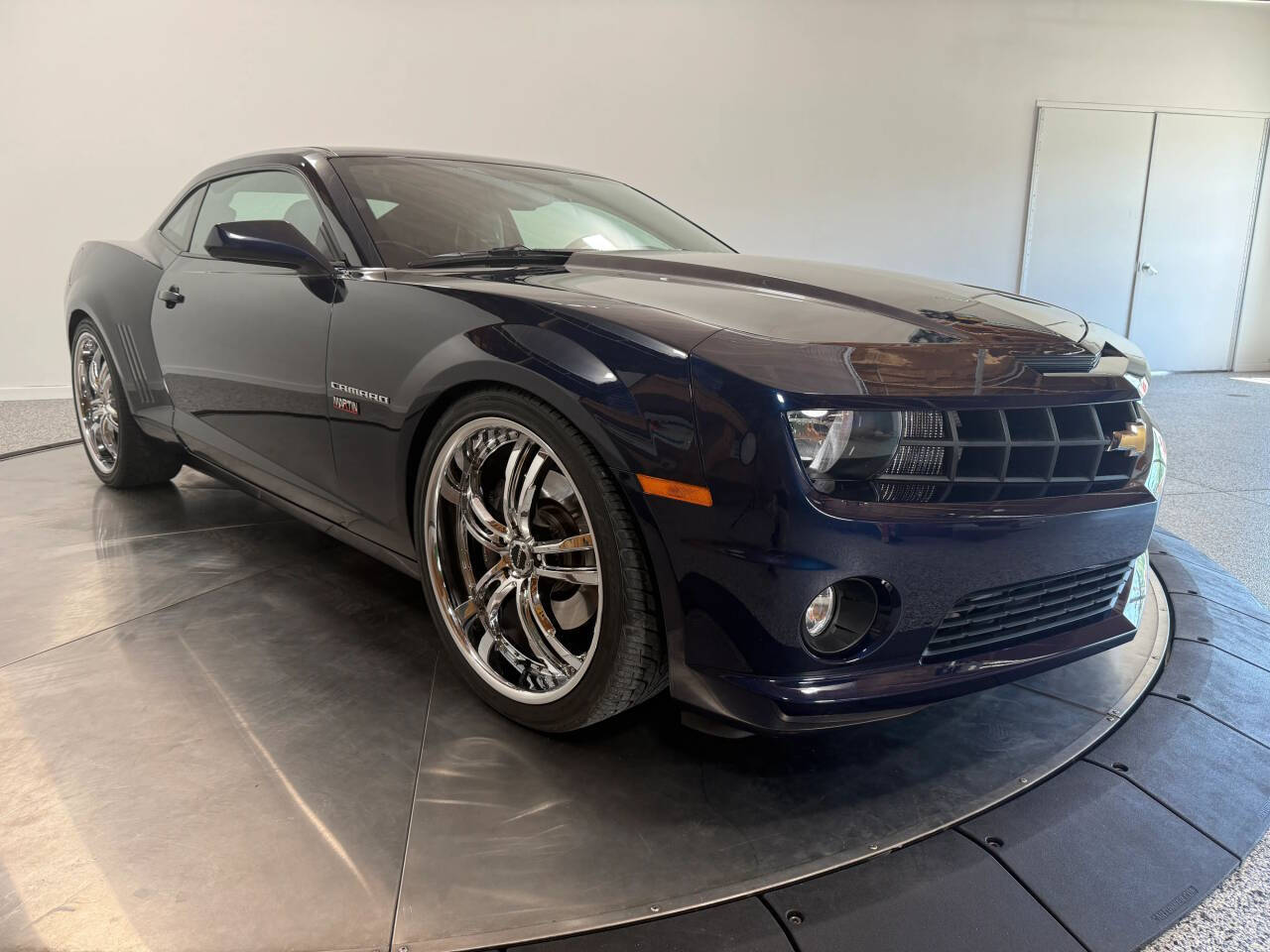 2011 Chevrolet Camaro 2