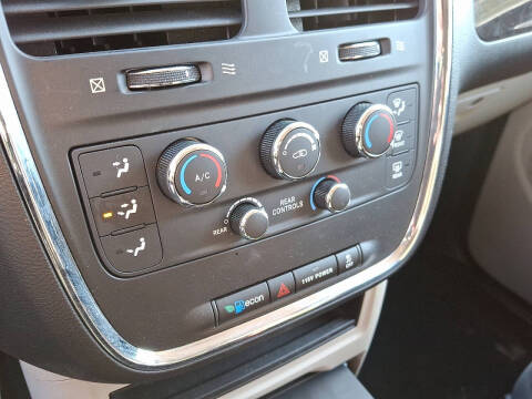 2017 Dodge Grand Caravan SE