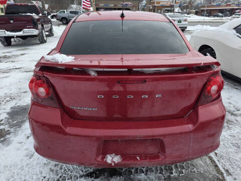 2012 Dodge Avenger SE