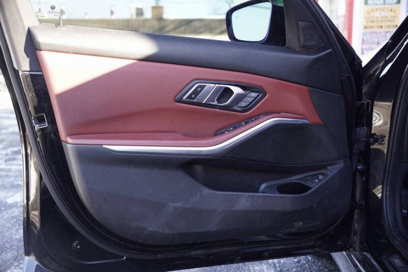 2022 BMW 3 Series 330i