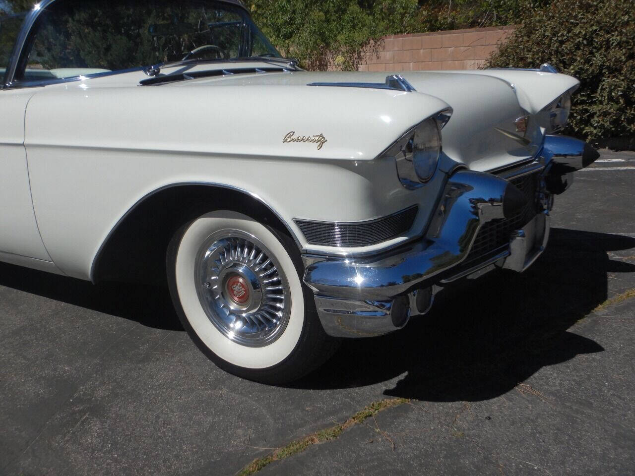 1957 Cadillac Eldorado Biarritz 24