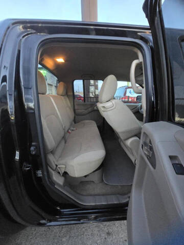 2011 Nissan Frontier SV V6