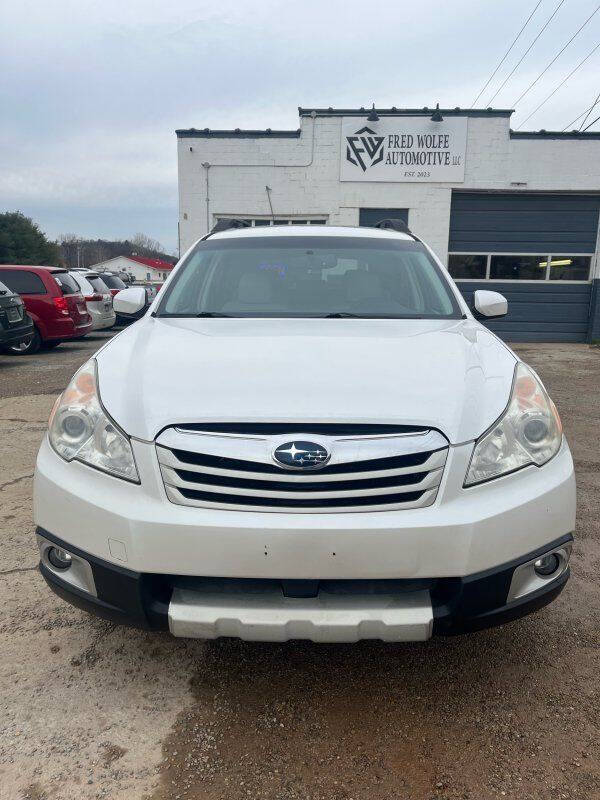 2011 Subaru Outback 2.5i Limited