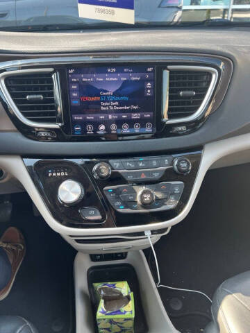 2018 Chrysler Pacifica Touring L