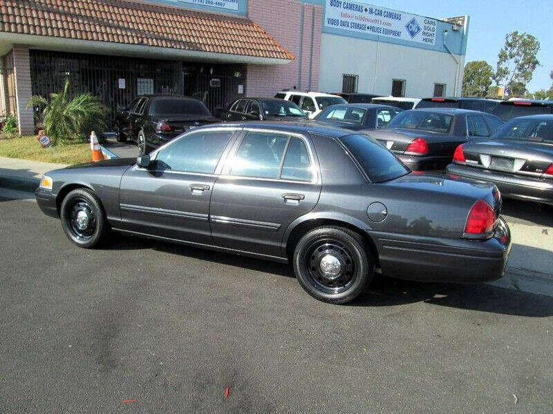 2011 Ford Crown Victoria
