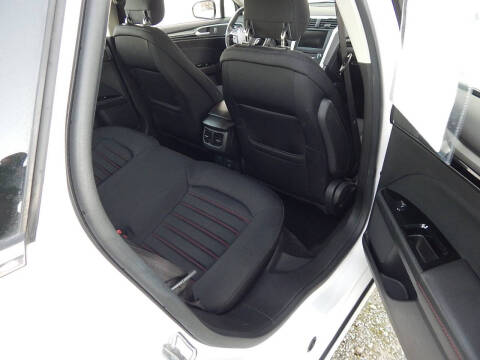 2014 Ford Fusion Hybrid SE