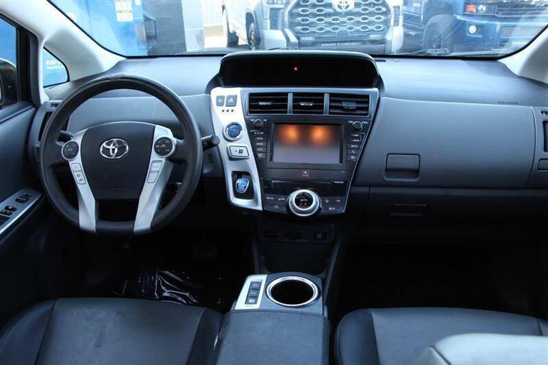 2012 Toyota Prius v Five