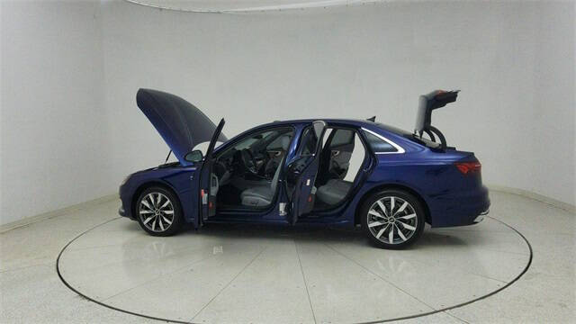 2024 Audi A4 quattro Premium Plus 40 TFSI