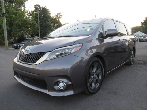 2017 Toyota Sienna for sale at PRESTIGE IMPORT AUTO SALES in Morrisville PA