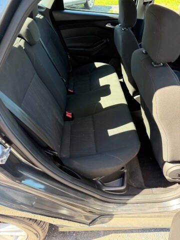 2016 Ford Focus SE