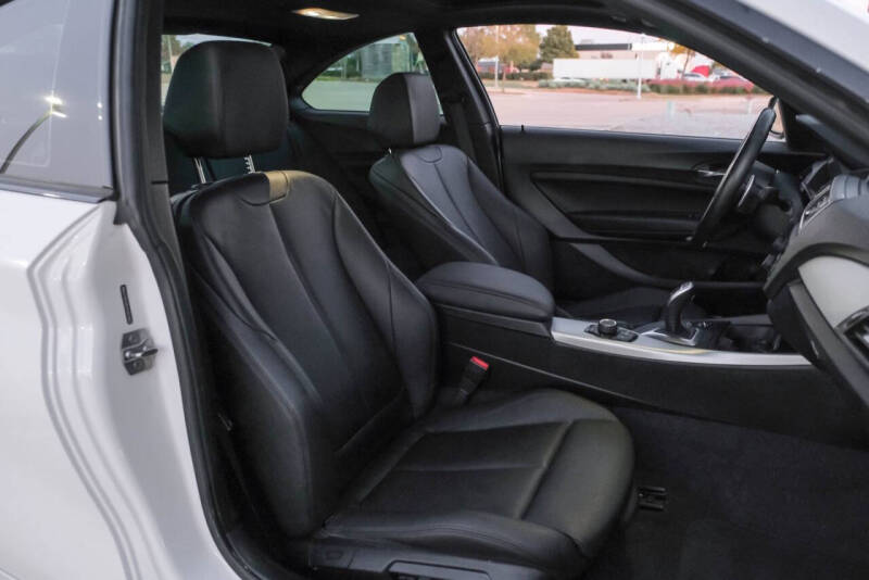 2016 BMW 2 Series 228i