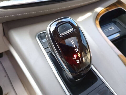 2024 Cadillac Escalade ESV Sport Platinum