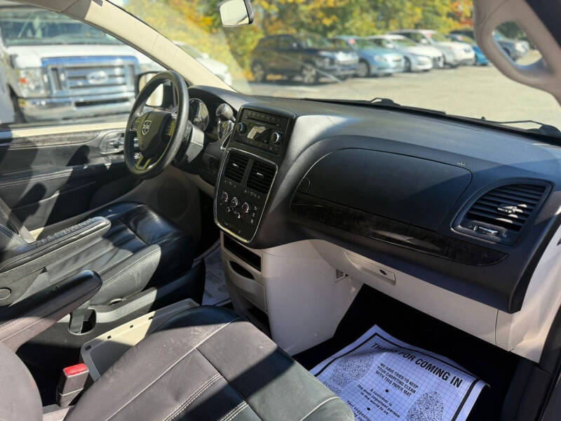 2016 Dodge Grand Caravan SE