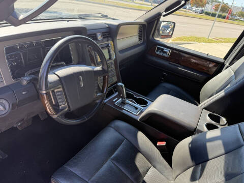 2014 Lincoln Navigator L