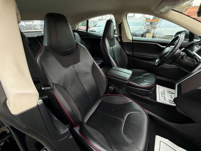 2013 Tesla Model S