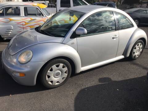 1999 Volkswagen New Beetle for sale at Chuck Wise Motors in Portland OR