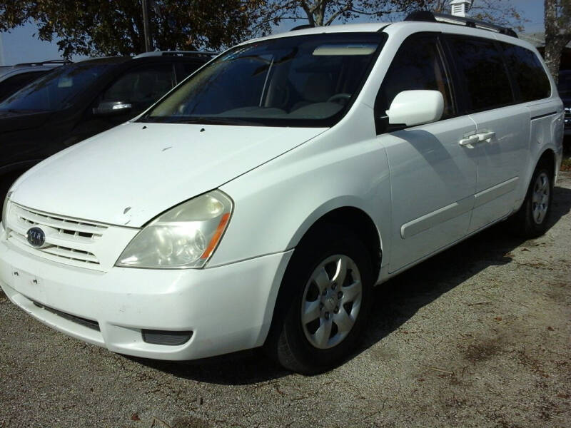 2008 Kia Sedona for sale at John 3:16 Motors in San Antonio TX