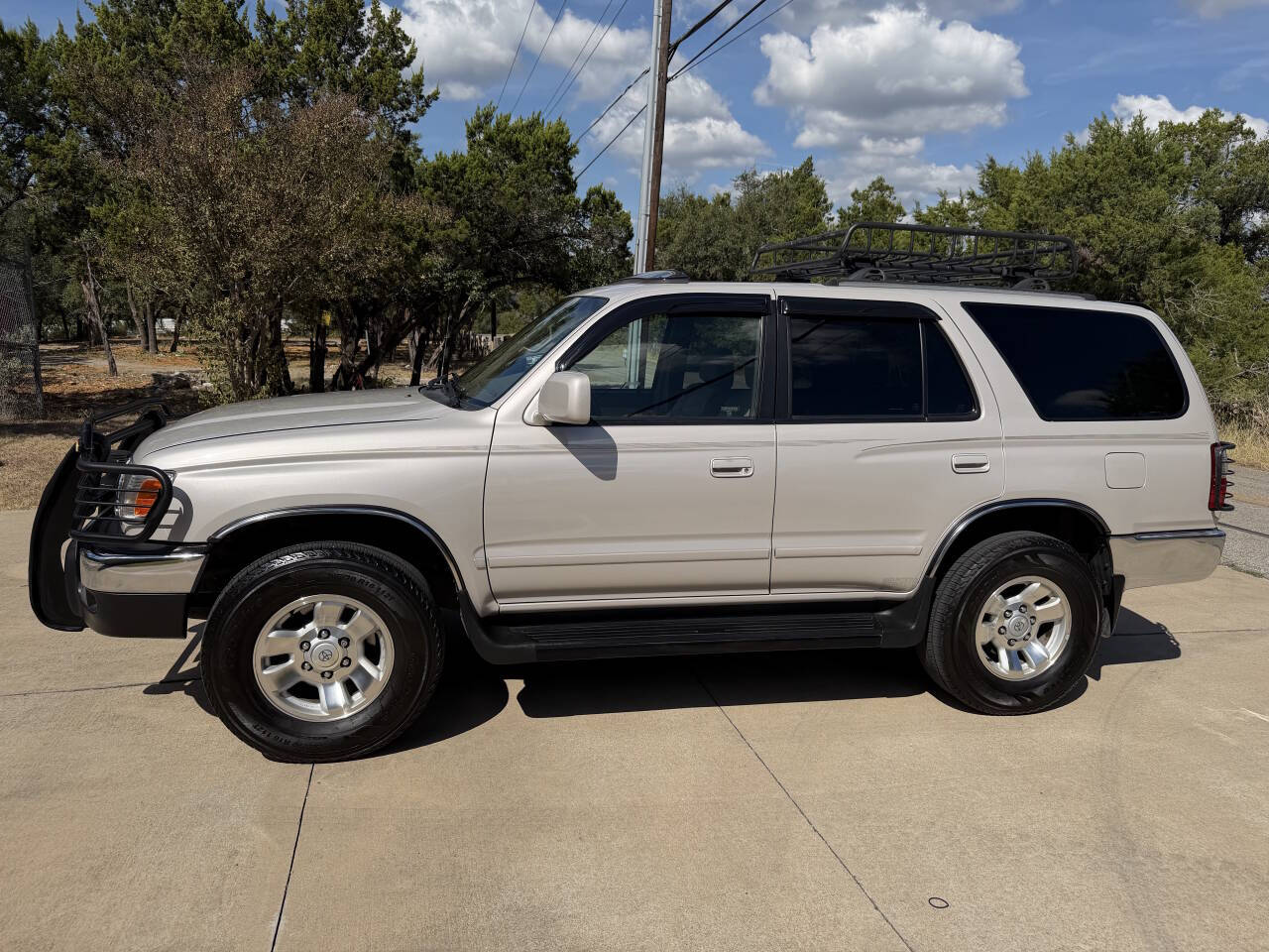 Used Car 2000 Toyota 4runner  Sr5 4dr Suv For Sale Under $10,000 In Austin, Texas