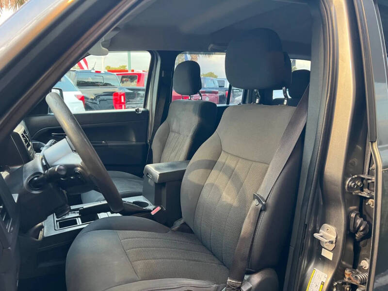 2012 Jeep Liberty Sport