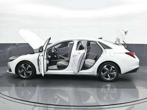 2022 Hyundai Elantra