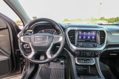 2020 GMC Acadia SLE