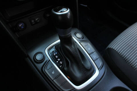 2020 Hyundai Kona SEL