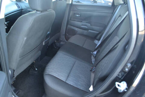 2020 Mitsubishi Outlander Sport ES