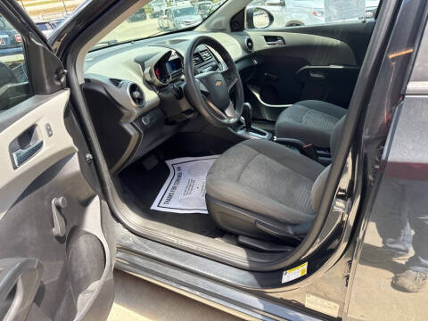 2014 Chevrolet Sonic LS Auto