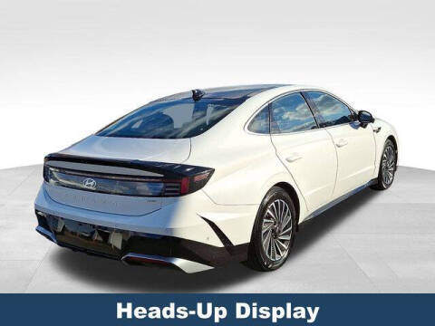 2024 Hyundai Sonata Hybrid Limited