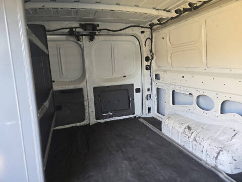 2016 Nissan NV 1500 SV