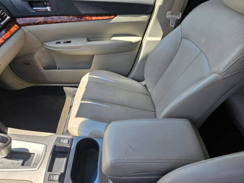 2011 Subaru Outback 2.5i Limited