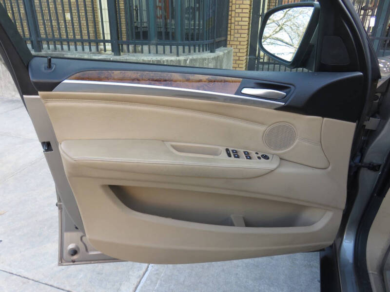 2009 BMW X5 xDrive30i