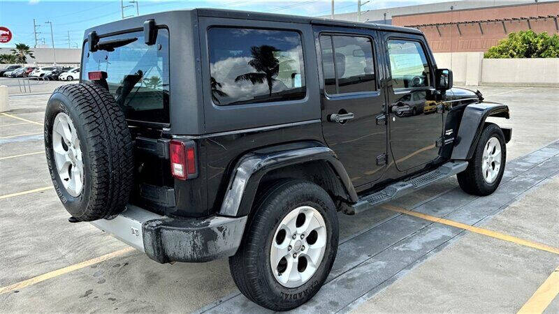 2013 Jeep Wrangler Unlimited Sahara