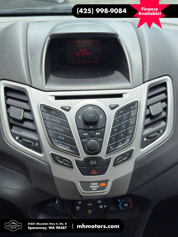 2013 Ford Fiesta SE
