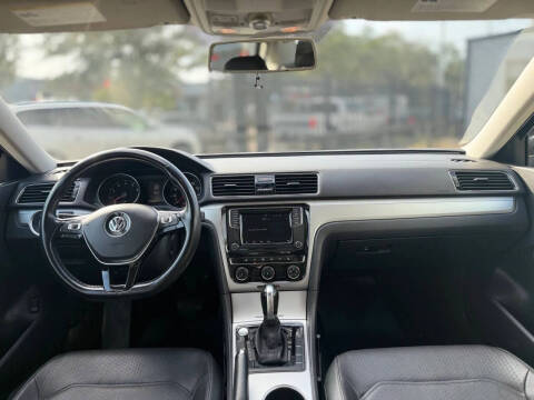 2019 Volkswagen Passat Wolfsburg