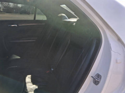 2013 Chrysler 300