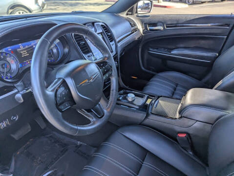 2022 Chrysler 300 S V6