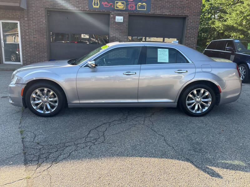 2017 Chrysler 300 C