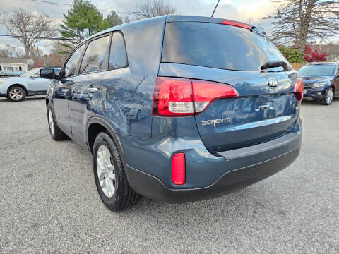 2015 Kia Sorento LX
