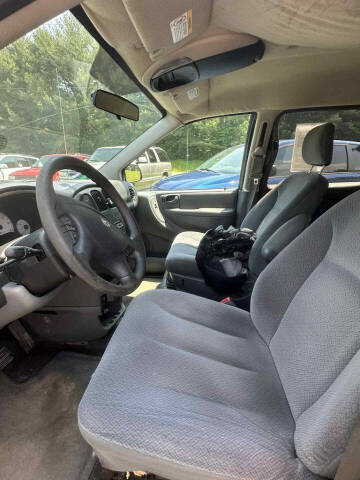 2005 Dodge Caravan SXT