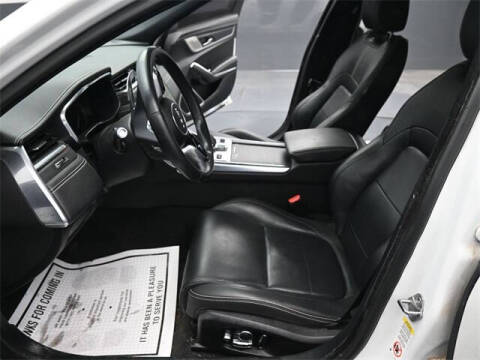 2022 Jaguar XF P300 R-Dynamic SE