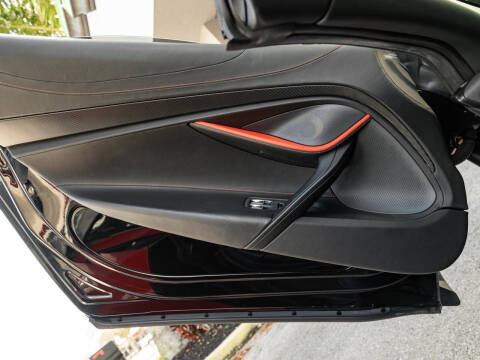 2020 McLaren 720S Spider Performance