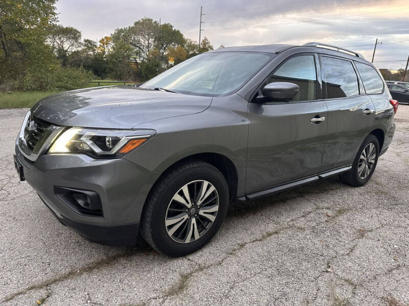 2018 Nissan Pathfinder for sale at Pary's Auto Sales in Garland TX