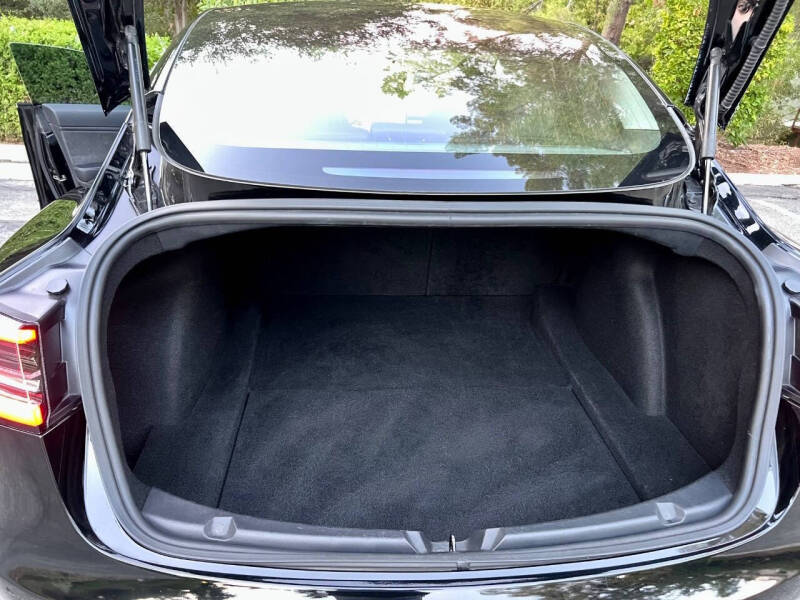 2018 Tesla Model 3 Mid Range