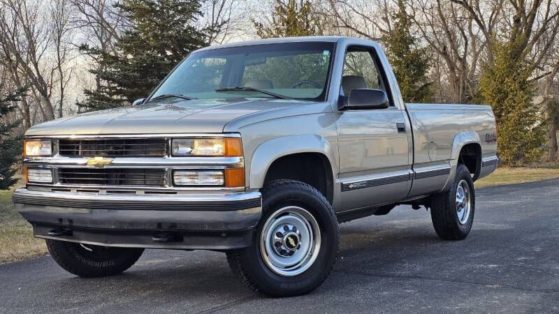 1999 Chevrolet C/K 2500 Series for sale at 920 Automotive in Watertown WI