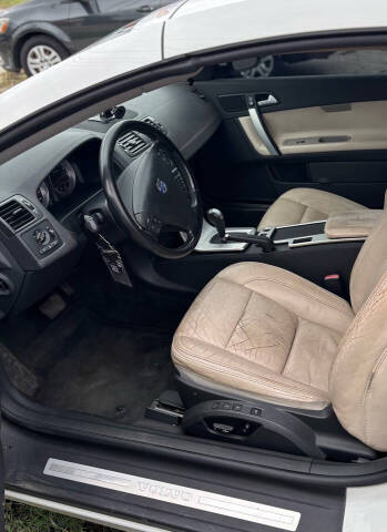 2011 Volvo C70 T5