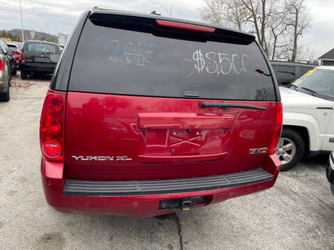 2013 GMC Yukon XL SLT